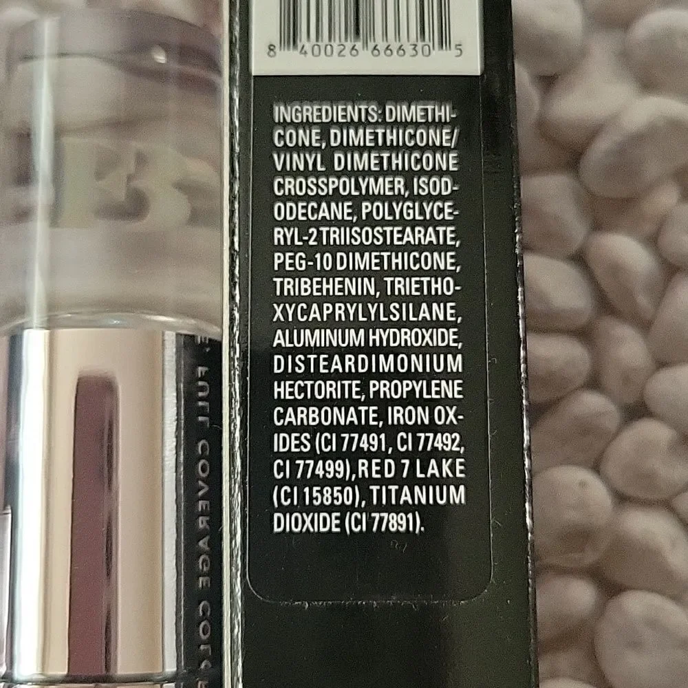 Fenty Beauty Icon Velvet Liquid Lipstick in Riri